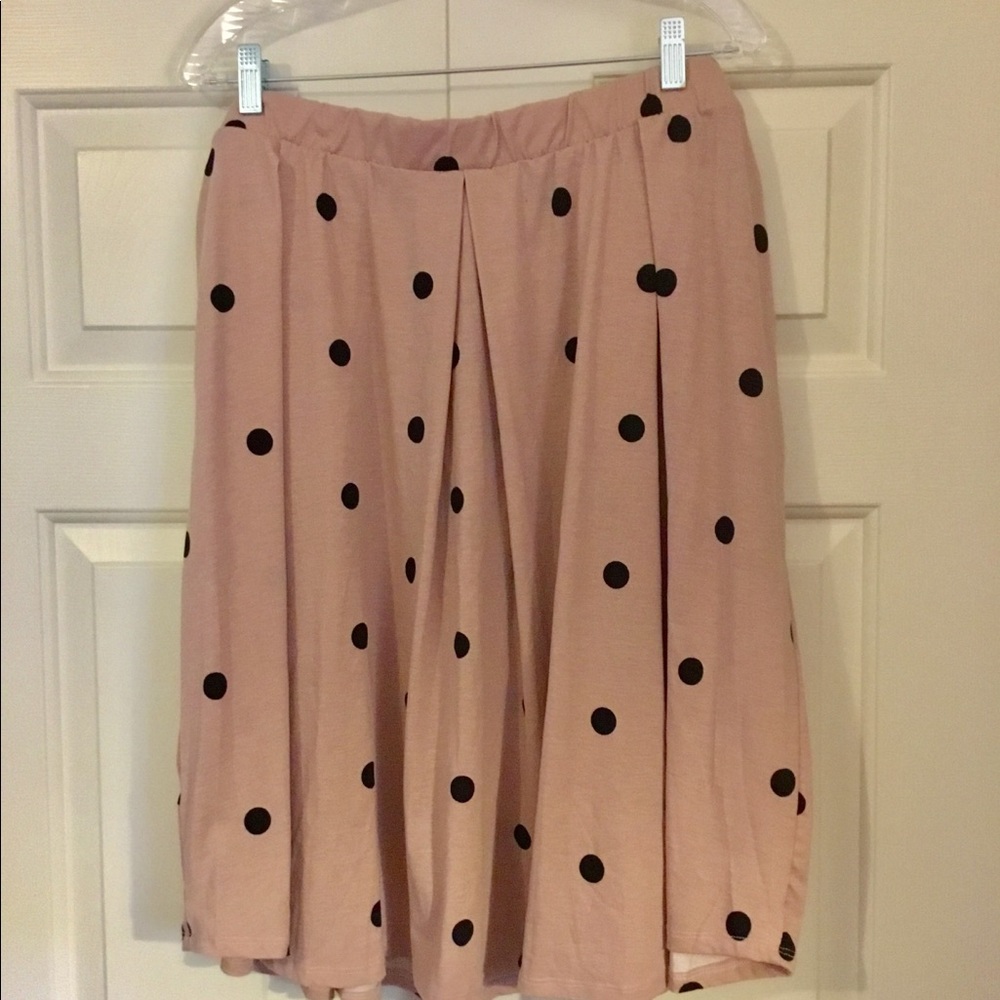 Madison skirt, pink with black polka dots.